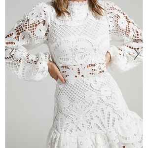 Showpo White lace cocktail dress size 6